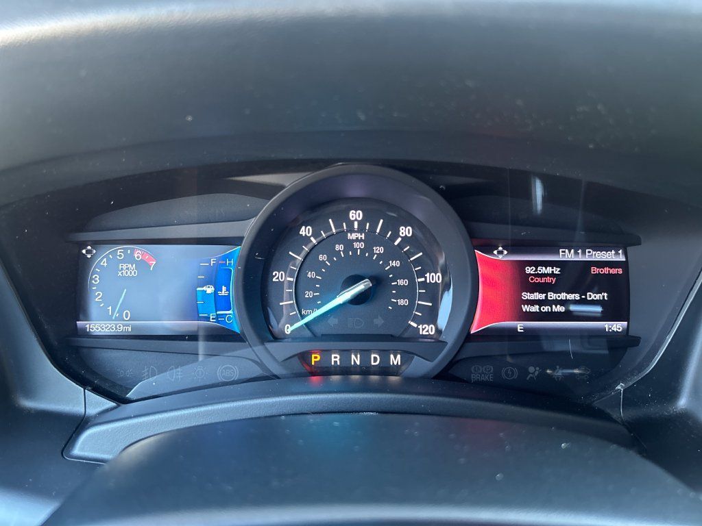Used 2017 Ford Expedition Platinum RWD image 16