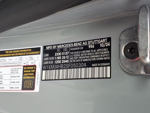 Certified 2025 Mercedes-Benz CLE 300 4MATIC Coupe image 29