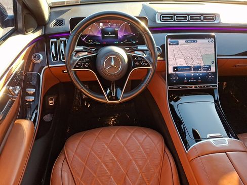 Used 2021 Mercedes-Benz S 580 4MATIC image 11