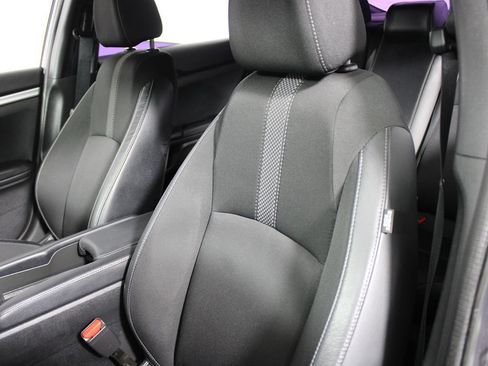 Used 2020 Honda Civic Sport image 24