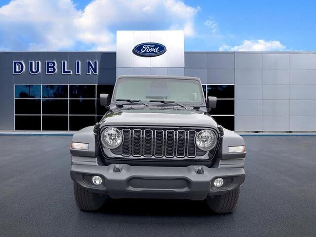 Used 2026 Jeep Wrangler Sport AWD/4WD image 2