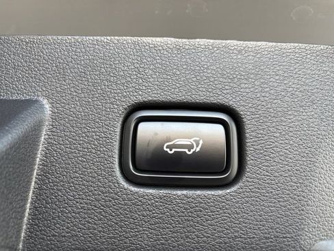Certified 2026 Kia Sportage SX Prestige AWD/4WD image 16