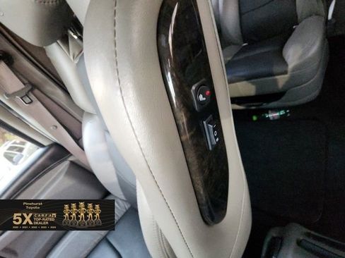 Used 2020 Chevrolet Express 2500 w/ Enhanced Convenience Package image 39