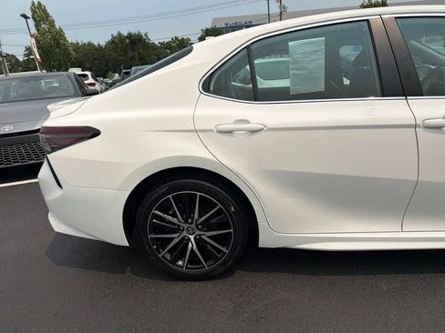 Used 2024 Toyota Camry SE w/ Cold Weather Package AWD/4WD image 4