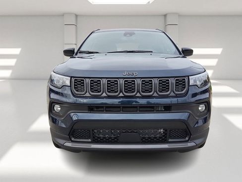 New 2026 Jeep Compass Latitude image 8