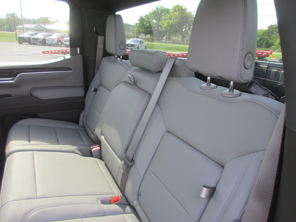 New 2026 GMC Sierra 1500 SLT w/ SLT Premium Package AWD/4WD image 13