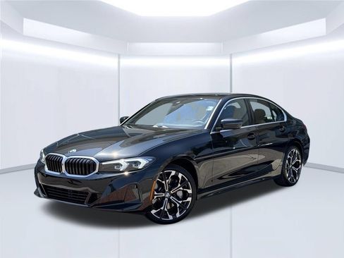 Used 2025 BMW 330i Sedan RWD image 1