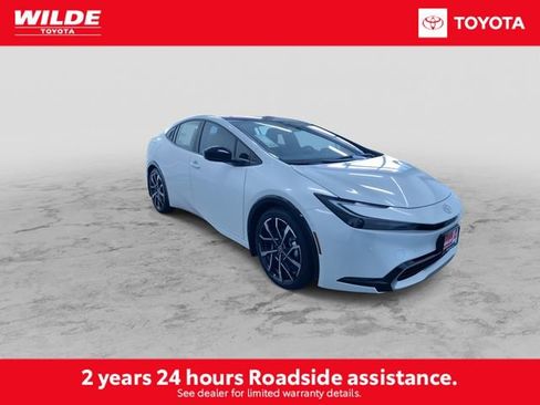 New 2026 Toyota Prius XSE Premium image 3