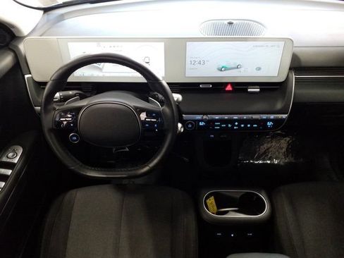Certified 2024 Hyundai Ioniq 5 SEL AWD/4WD image 3