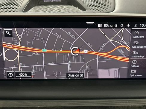 Used 2021 BMW ALPINA B7 xDrive w/ Luxury Rear Seating Package image 18