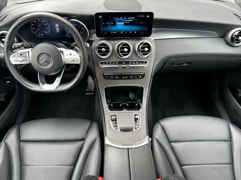 Used 2022 Mercedes-Benz GLC 300 image 12