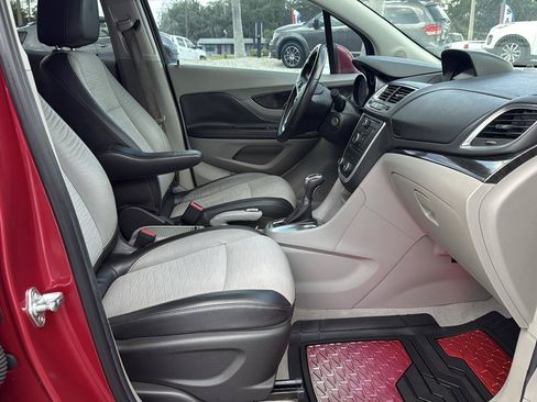 Used 2016 Buick Encore FWD image 9