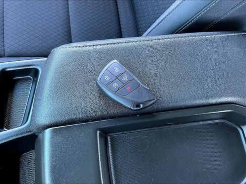 Used 2024 Chevrolet Silverado 1500 LT AWD/4WD image 34