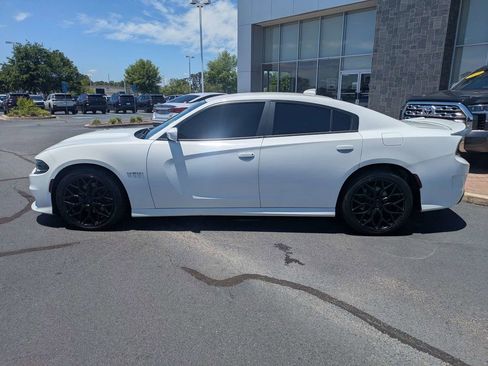 Used 2021 Dodge Charger R/T RWD image 8