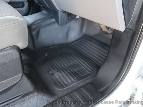Used 2019 Ford F250 XL w/ Power Equipment Group AWD/4WD image 24