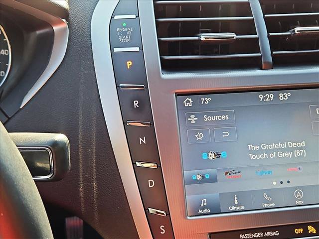 Used 2020 Lincoln MKZ Reserve w/ Luxury Package FWD image 11