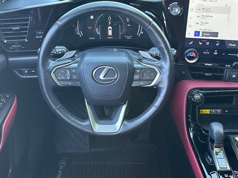 Certified 2022 Lexus NX 350 AWD w/ Vision Package image 11