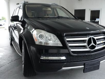 Used 2011 Mercedes-Benz GL 550 4MATIC
