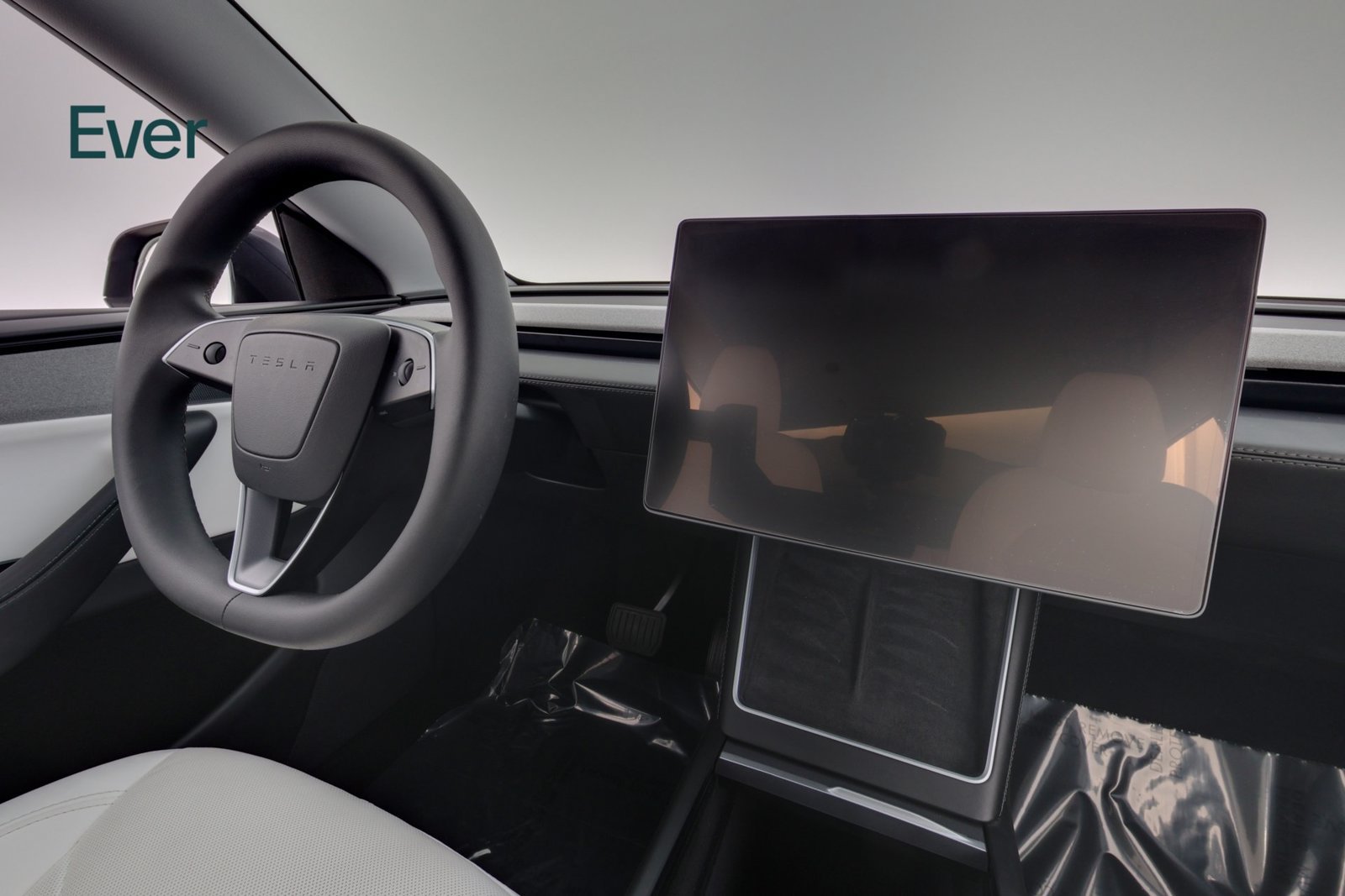 Used 2026 Tesla Model Y 2WD image 25