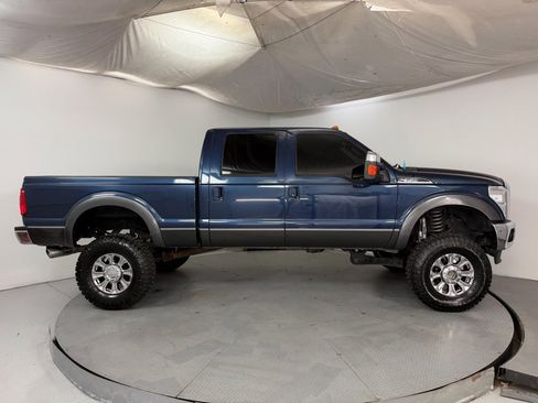 Used 2015 Ford F350 Lariat image 5