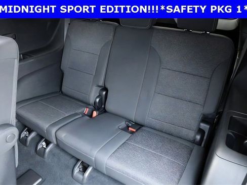 Used 2026 Chevrolet Traverse LT w/ Midnight/Sport Edition image 21