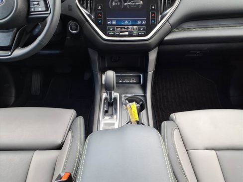 Used 2024 Subaru Ascent Onyx Edition Limited image 18