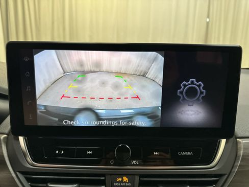 New 2025 Nissan Altima 2.5 SV image 16