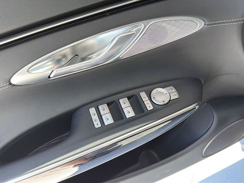 Used 2023 Genesis GV70 2.5T AWD/4WD image 33
