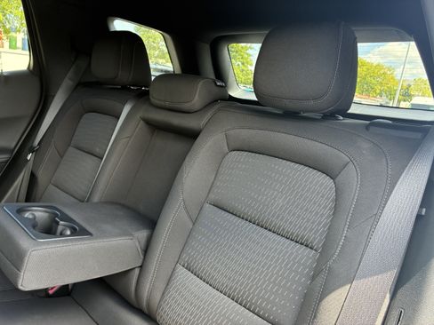 Used 2026 Chevrolet Equinox LT FWD image 12