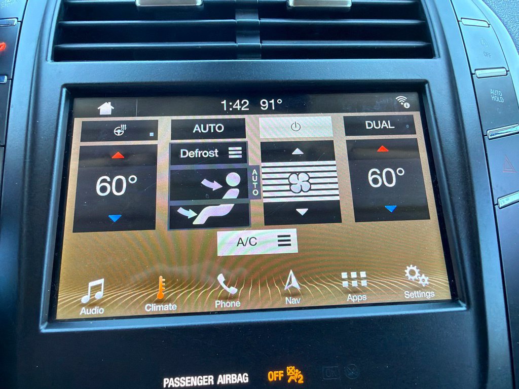 Used 2019 Lincoln MKC Reserve w/ MKC Climate Package FWD image 39