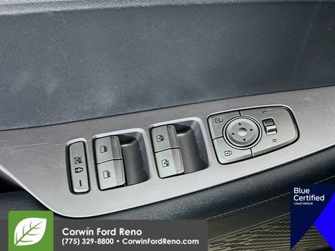 Used 2024 Hyundai Palisade SEL image 21