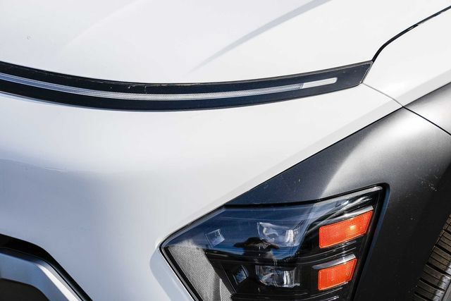New 2026 Hyundai Kona Limited FWD image 8