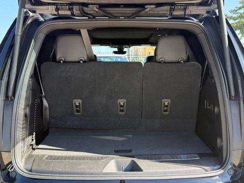 Used 2021 Chevrolet Tahoe Premier w/ Premium Package AWD/4WD image 33