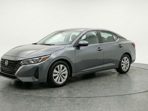 Used 2025 Nissan Sentra S FWD image 3
