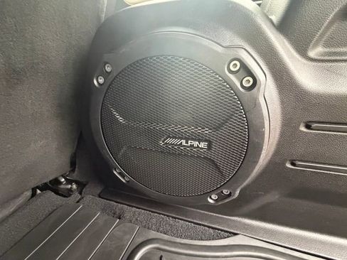 Used 2019 Jeep Wrangler Unlimited Sport image 24