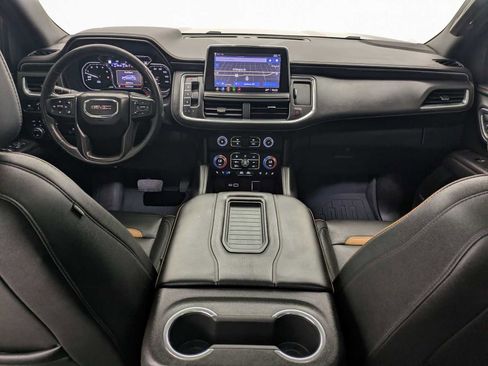 Used 2021 GMC Yukon AT4 w/ AT4 Premium Plus Package AWD/4WD image 17