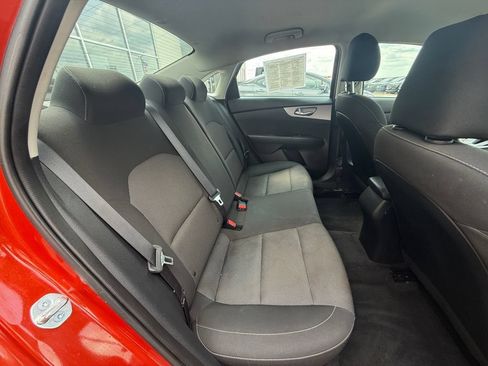 Used 2024 Kia Forte LXS FWD image 39