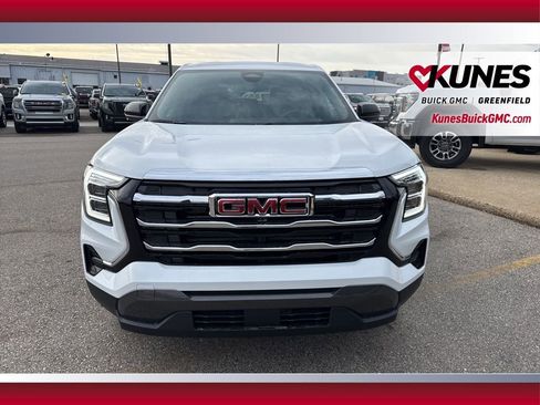 New 2026 GMC Terrain Elevation w/ LPO, Floor Liner Package image 3