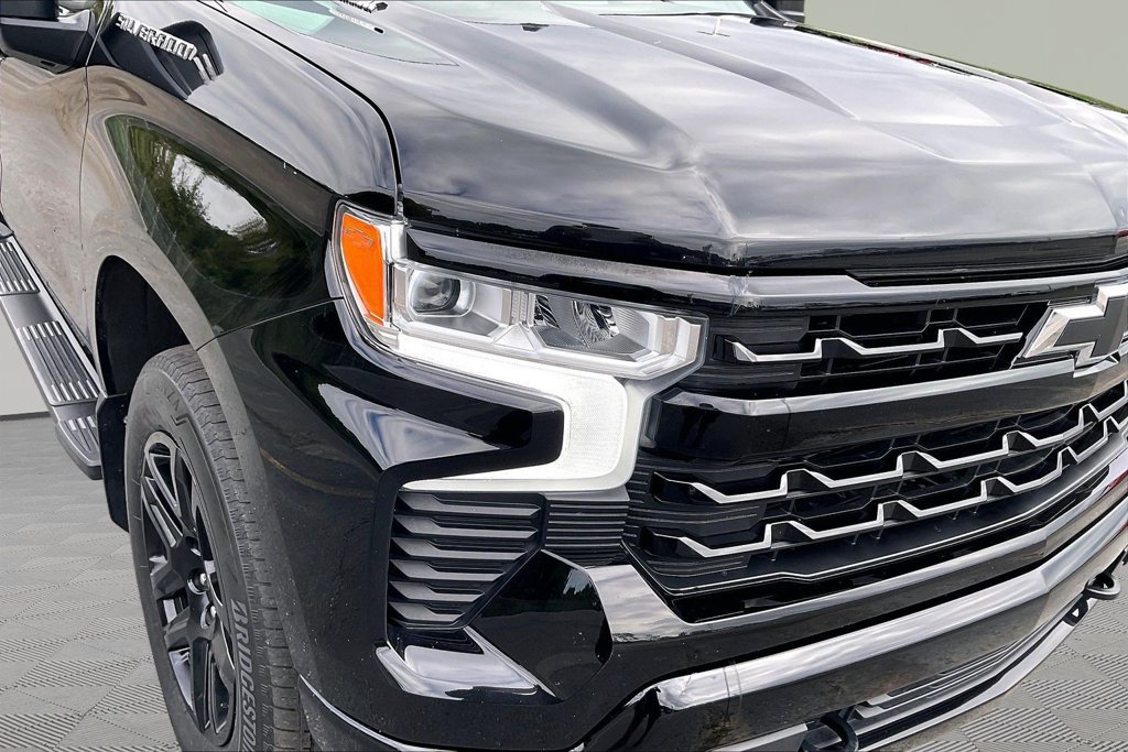 Used 2024 Chevrolet Silverado 1500 RST w/ Max Trailering Package AWD/4WD image 35