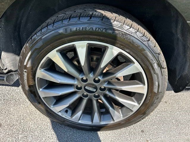 Used 2021 Lincoln Navigator L Reserve AWD/4WD image 71