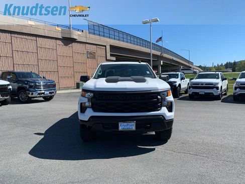 New 2026 Chevrolet Silverado 1500 Custom Trail Boss AWD/4WD image 2