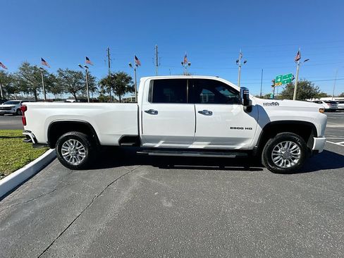 Used 2020 Chevrolet Silverado 2500 High Country w/ Z71 Off-Road Package AWD/4WD image 4