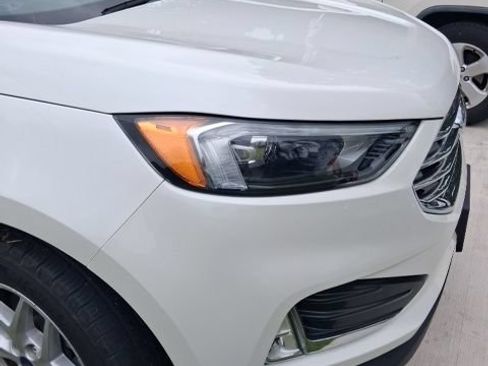 Used 2022 Ford Edge SEL w/ Convenience Package AWD/4WD image 9