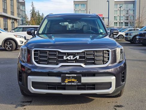 New 2025 Kia Telluride S image 8