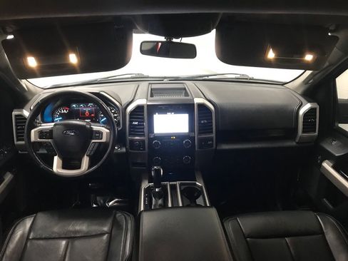 Used 2019 Ford F150 Lariat image 27