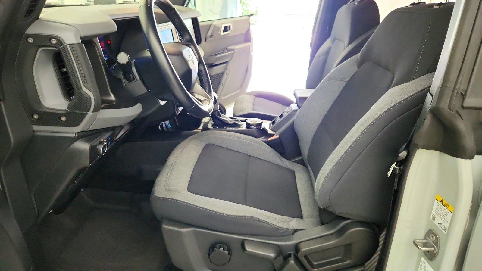 Used 2021 Ford Bronco Big Bend AWD/4WD image 15