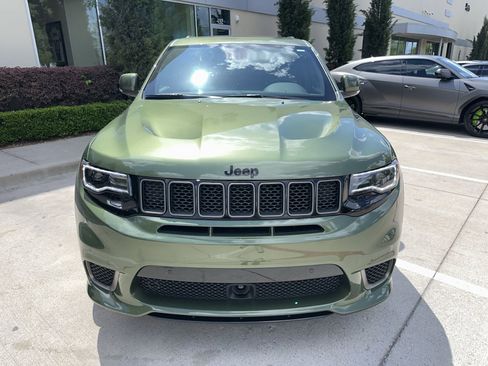 Used 2021 Jeep Grand Cherokee Trackhawk w/ Trailer Tow Group IV image 2