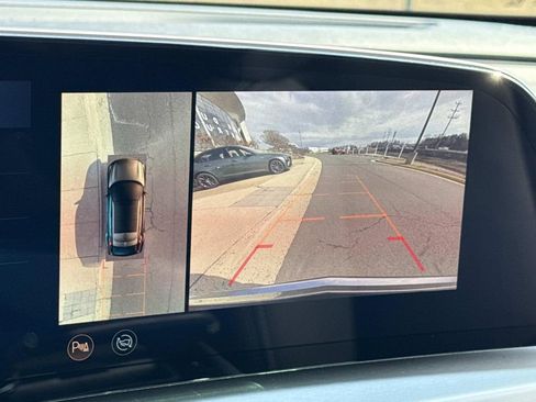 Certified 2024 Cadillac Lyriq Luxury w/ LPO, Floor Liner Package image 23