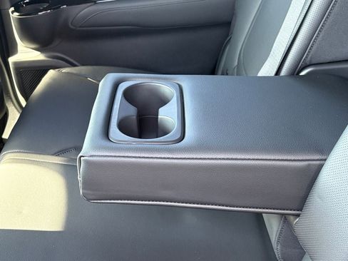 New 2026 Hyundai Santa Cruz Limited AWD/4WD image 8
