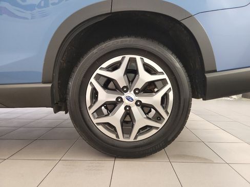 Used 2023 Subaru Forester Premium image 38